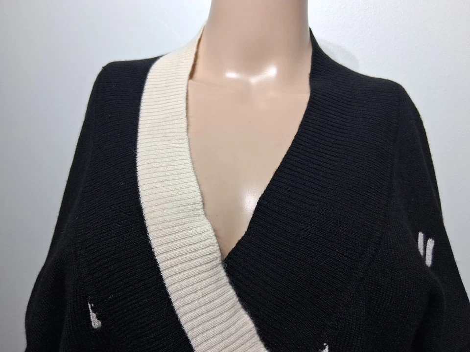 Gianni Versace Women's Vtg Black White Cashmere Sweater Size IT 40 - Image 2 of 4