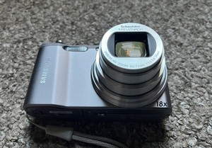 Samsung WB720 Digital Camera - 14MP - 18 x zoom, Battery, 1GB sd card