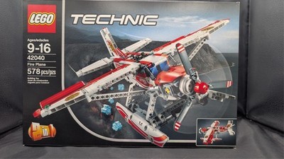 *New* LEGO TECHNIC: Fire Plane (42040)