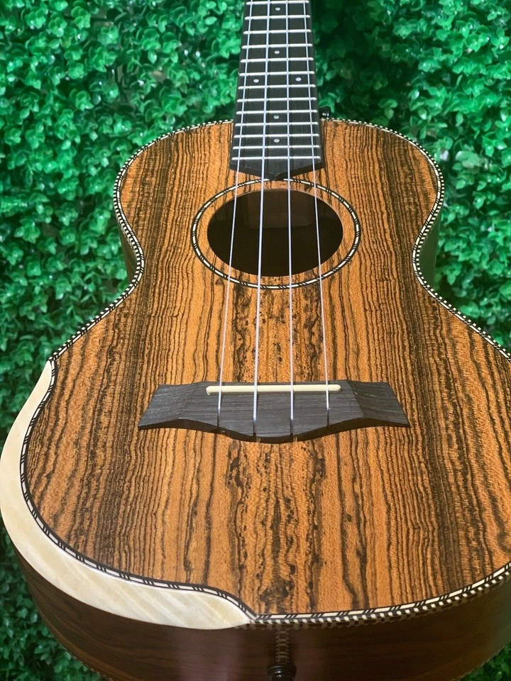 Kamehameha Ukulele MKT-26H Tenor Butterfly wood come with case/tuner/strap - Image 3 of 4