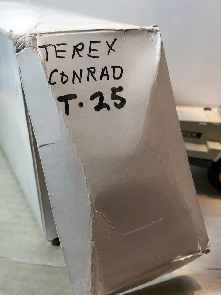 CONRAD TEREX TA 25 ARTICULATED DUMP TRUCK WHITE #2762 MADE IN GERMANY 1:50 1989 - Image 2 of 4