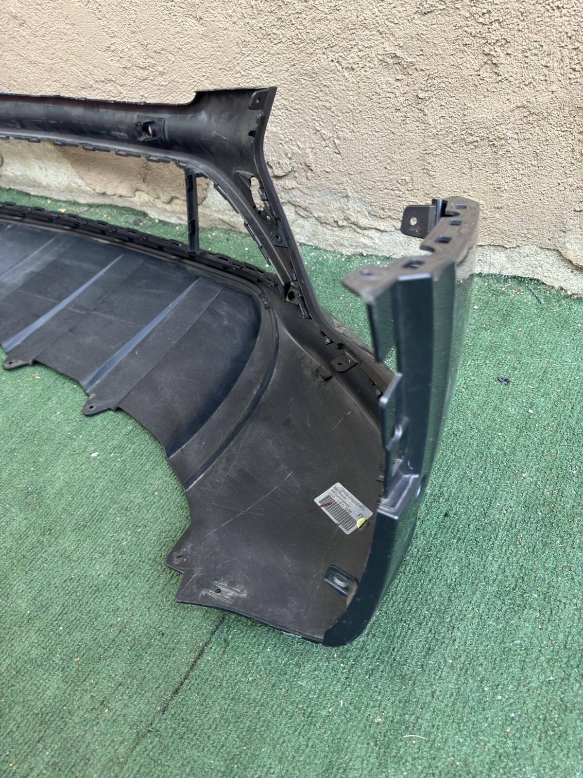 2021 2022 2023 BENTLEY BENTAYGA GEN 2 FRONT BUMPER COVER OEM 36A807103DBBS1
