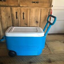 Igloo 38 QT Ice Chest Cooler with Wheels, Blue