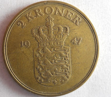 1947 DENMARK 2 KRONER - Excellent Coin - FREE SHIP - Bin #45