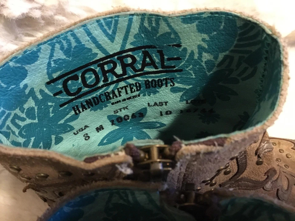Zapatos para mujer CORRAL bordados botines al tobillo hechos a mano talla 8 US hechos en México Foto 3 de 4