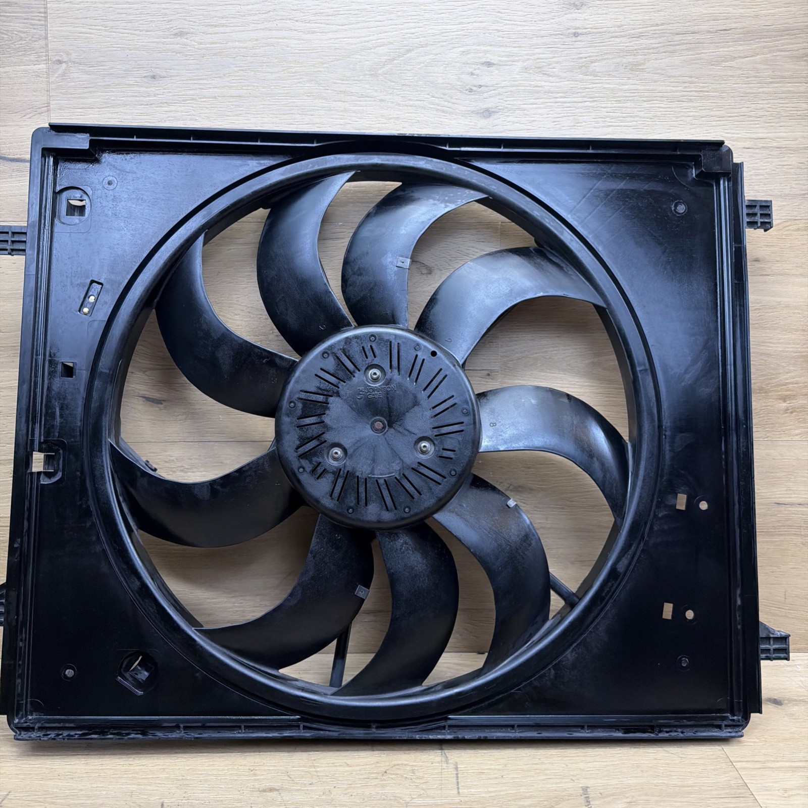 🟢2014-2022 Maserati Quattroporte M156  Radiator Cooling Fan Motor Assembly OEM
