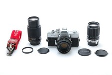  MINT  Minolta SRT 101  SRT 201  Film Camera 3Lens From JAPAN