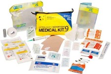 Adventure Medical Kits 1250390 Ultralight/Watertight .9 First Aid Kit 1-4 People
