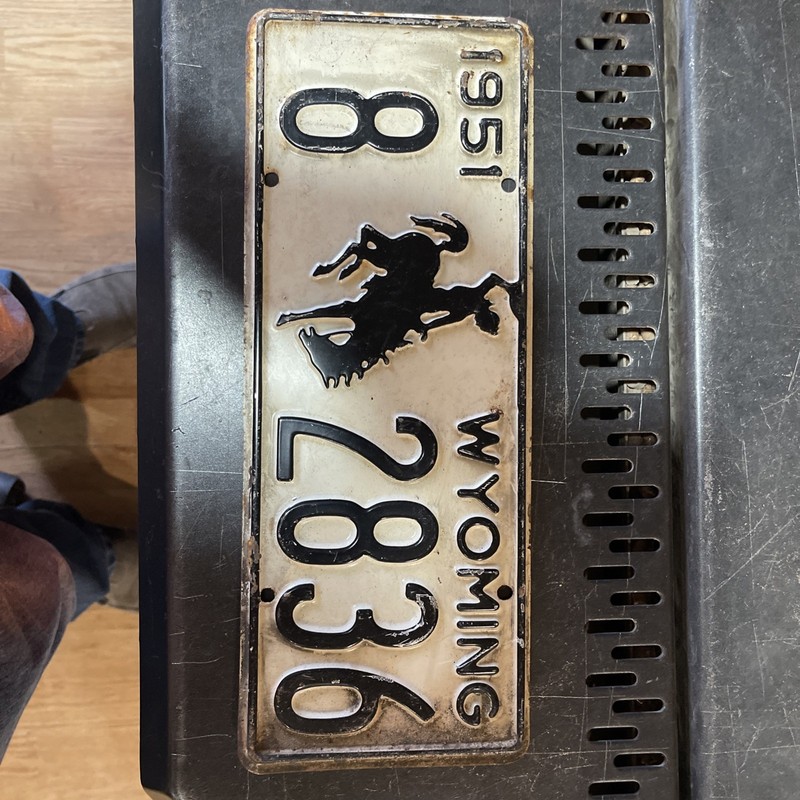 1951 Wyoming License Plate