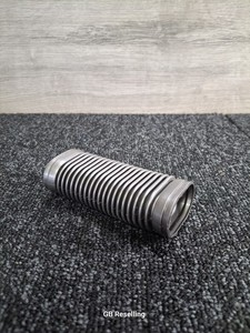 Dyson Unterkanalschlauch für Dc24 Staubsauger. Gebraucht. Guter sauberer Zustand.