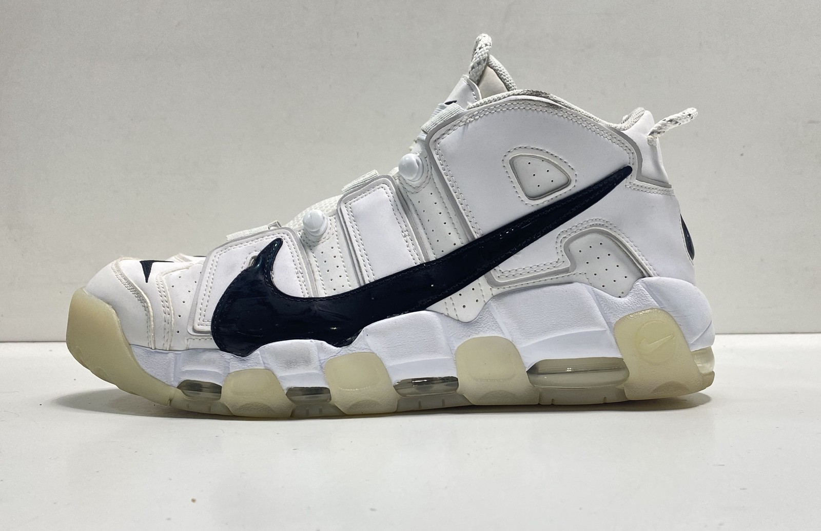 Air More Uptempo Dq5014-100 White Navy Leather Size 13