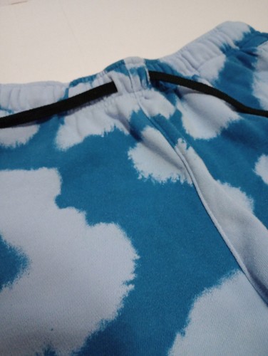 Pantaloncini Nike Uomo M Sportswear Essentials+ Tie Dye French Terry Blu DM6913 -548 - Foto 4 di 8