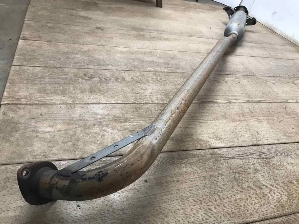 Sistema de escape tubo medio compatible con Toyota Solara 2004-2008 convertible de 3,3 L Foto 3 de 4