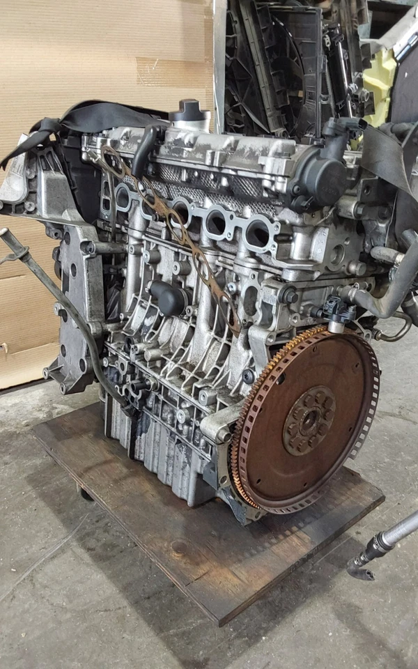 Volvo Series S60 2008 2,5 L V5 conjunto de motor turbo OEM Foto 4 de 4