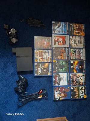 PS 2 Konsole mit verschiedenen Spielen Spanisch Pal Sony PlayStation 2