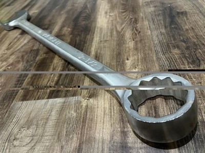 ~HUGE!! Wright Tool 2-1/2  Combination Wrench 1180 12-Point Made in USA NOS~
