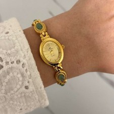 Sku0439 Gold and Green Gemstones Women Minimalist Bracelet Watch Stainless steel