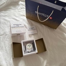 Swatch x Omega MISSION TO EARTHPHASE - MOONSHINE GOLD