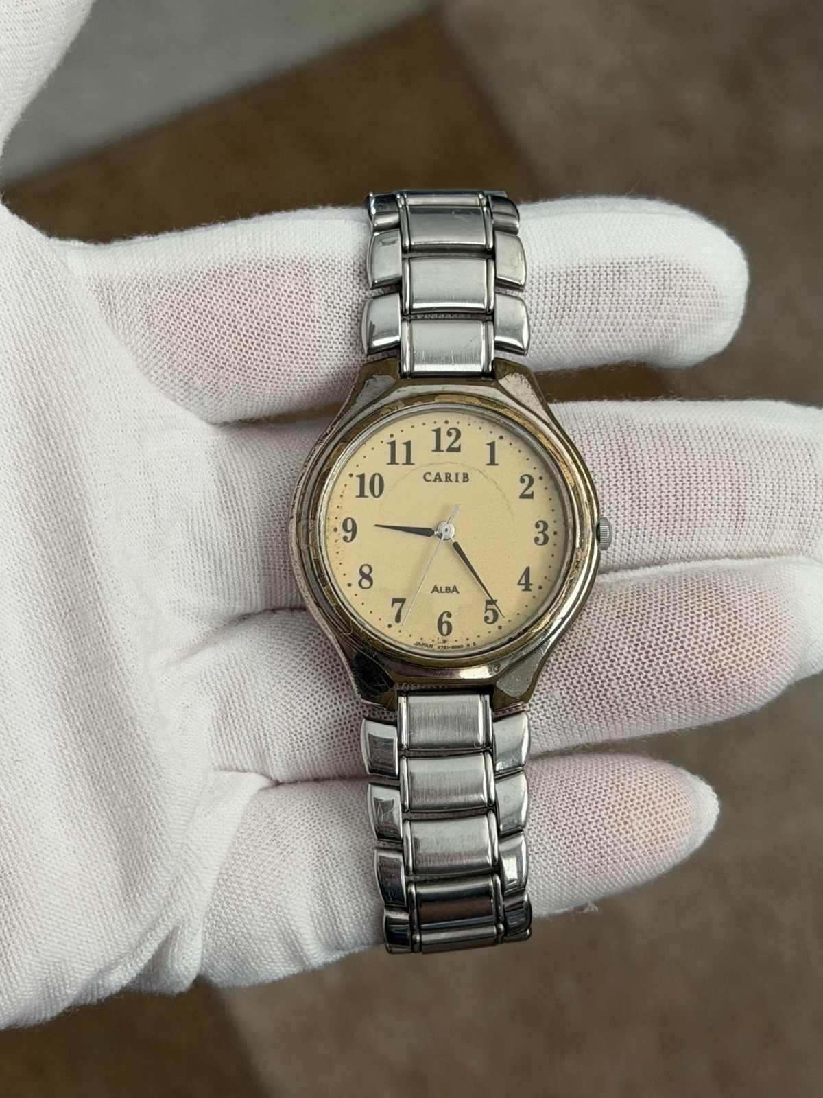 Carib Dress 1980s Watch Men’s JDM Vintage Rare Seiko V721-6060 Alba Classic - vintagewatches.pk