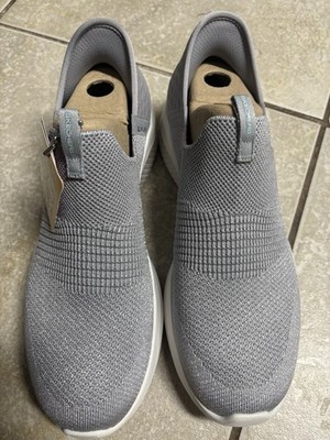 Skechers Women's Slip-Ins- Ultra Flex 3.0 Cozy Streak Casual Sneakers Size 9.5