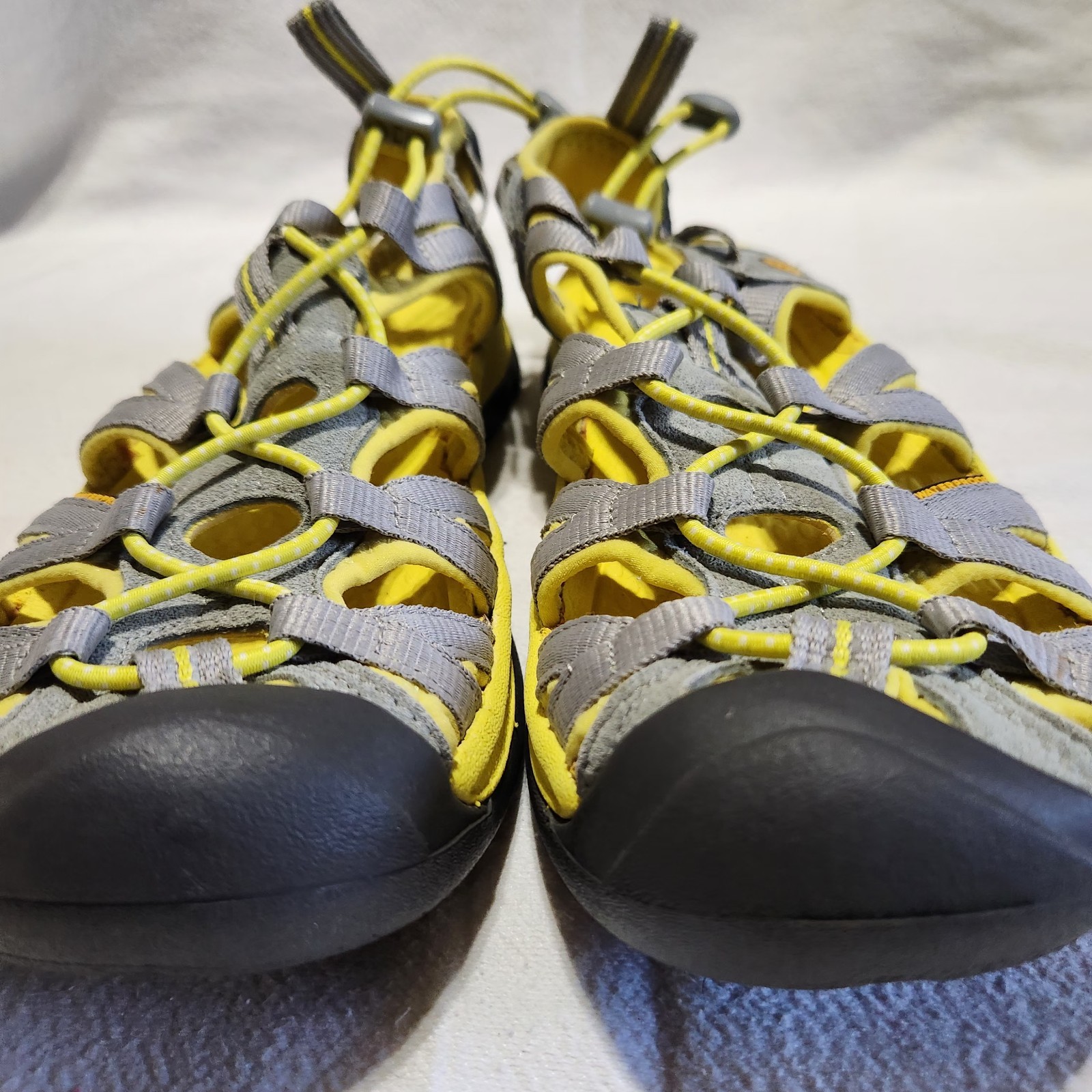 Keen Whisper scarpa sandalo sportivo pescatore impermeabile donna taglia 6 5 grigio giallo