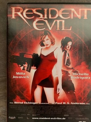 RESIDENT  EVIL  SCI-FI HORROR vom Feinsten mit Milla Jovovich/Michelle Rodrigues