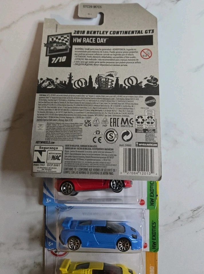 HotWheels|Lot|Bugatti|Bentley|Aston Martin|Great Stocking Stuffers 🎅 - Image 3 of 4
