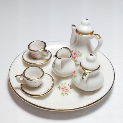 Juego de té de porcelana en miniatura estampado rosa adorno dorado 10 piezas de Rice Products - Imagen 4 de 12