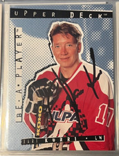 Jari Kurri signed autographed 1994-95 Be A Player Kings Hockey Card #R25