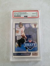 2017 PATRICK MAHOMES SCORE NFL DRAFT # 2 RC PSA 10