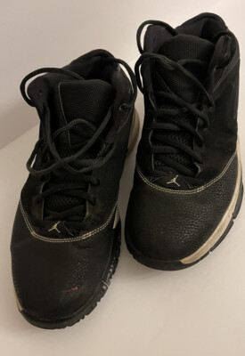 Jordan Court Vision 99 Black/White Size 9, Rare 616777-010