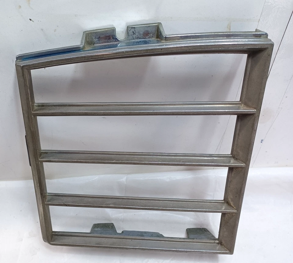 79 Pontiac Grand Prix used OEM RH passenger side tail light bezel 5970646 - Image 2 of 4