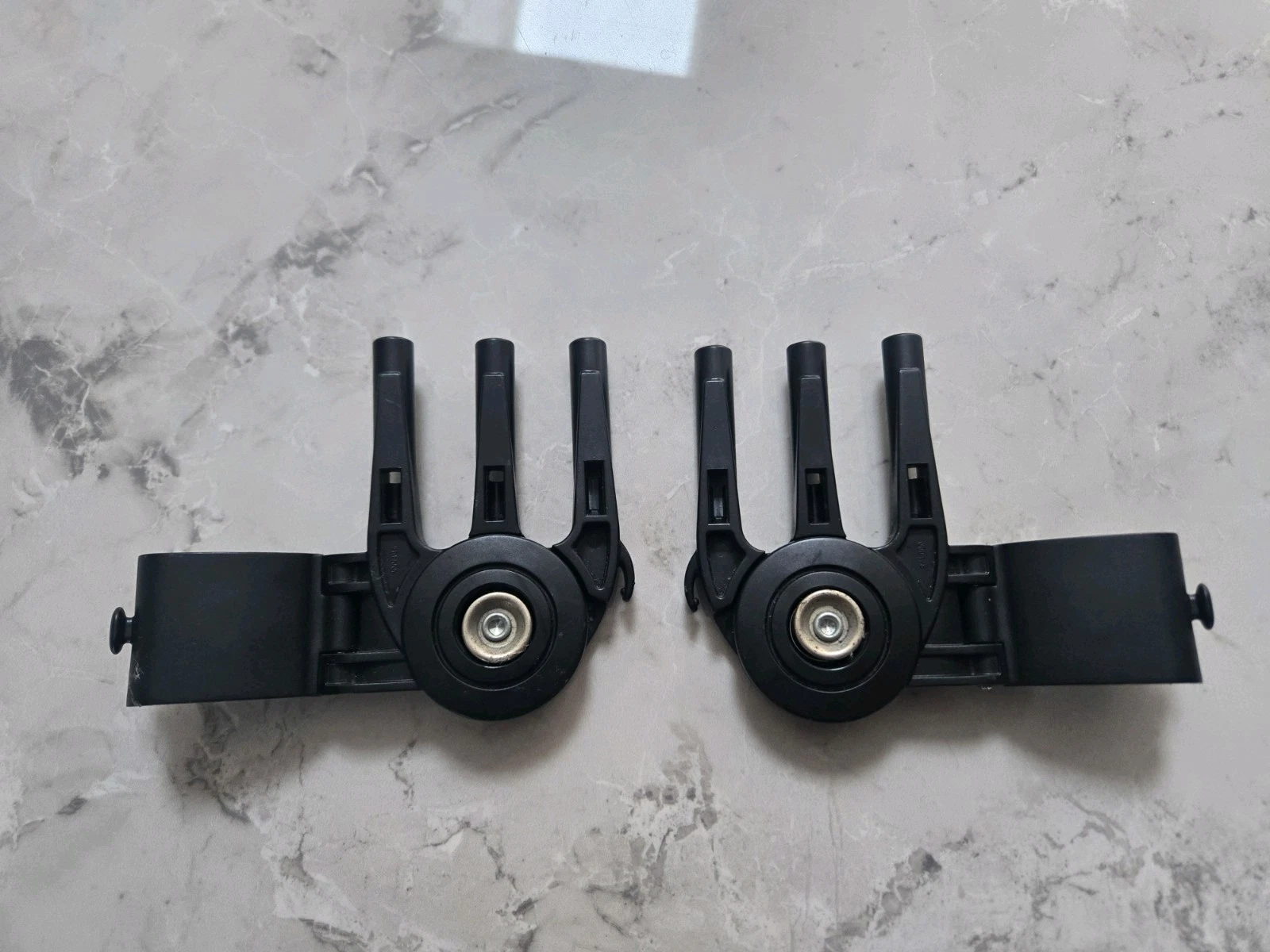 BUGABOO Buffalo/ Donkey - LEFT & RIGHT Clamps /Clip/Holder for canopy/hood