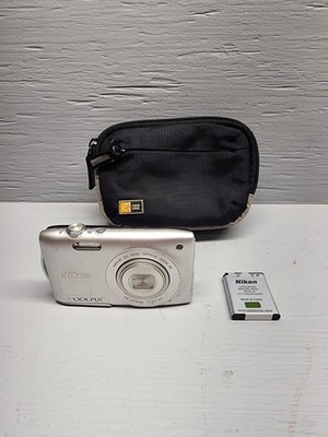Nikon COOLPIX S3300 16MP SILVER Digital Camera Read Description 