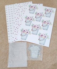 Tattered Lace Die with Embossing Folder - Bucket of Flowers