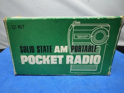 Realistic Solid State Portable AM Radio Radio Shack Tandy Vintage WORKING Tested