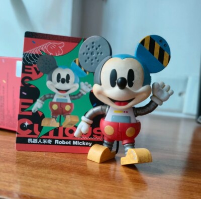 ディズニー　ポップマート　ロボット　ミッキー Amazon | POPMART DISNEY MICKEY THE BULKYZ ROBOT 塗装済み完成