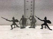 Vintage Silver  Black Medieval Plastic Knights Figures, 1 3/4" Tall