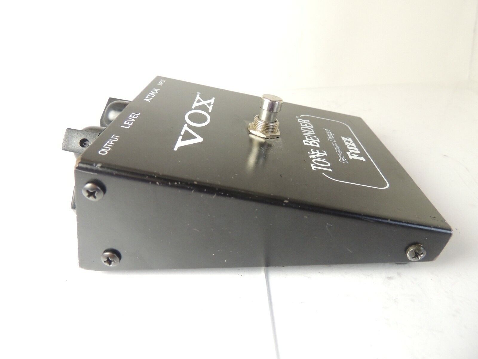 Vox V829 Tone Bender Fuzz Effects Pedal Free USA Shipping | eBay