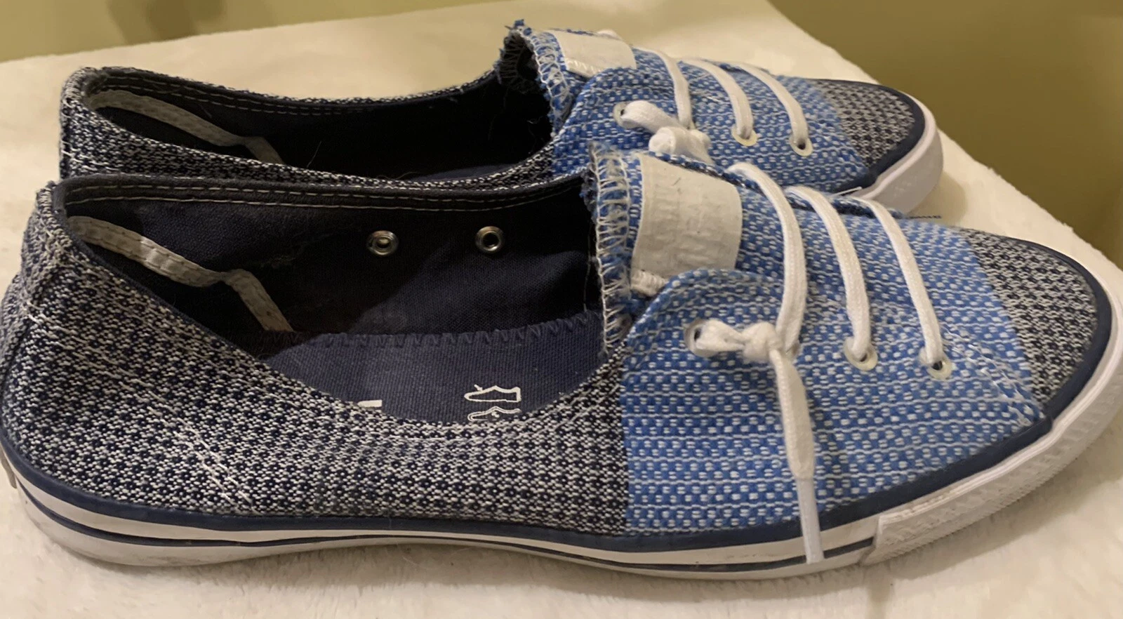 CONVERSE Scarpe da skateboard atletico Convers Chuck Taylor piatte da donna taglia 7 5 due tonalità