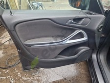 VAUXHALL ZAFIRA MK3 Door CARD LEFT FRONT 39104873