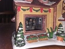2015 Department 56 New England Village Echo G...