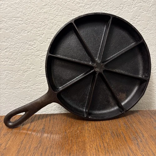 Vintage BSR Cast Iron Corn Bread Skillet 8-Slice Made In USA Very Good Used