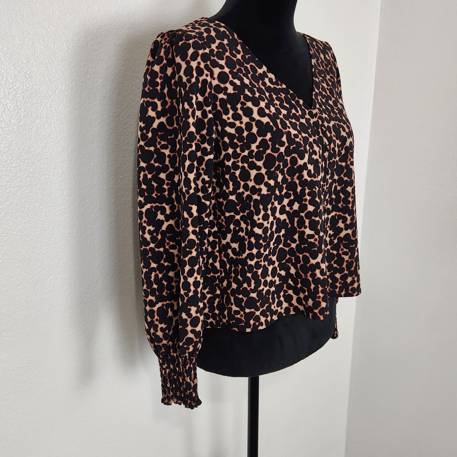 Sanctuary Shirt Top Blouse Button Up V-Neck Women… - image 2