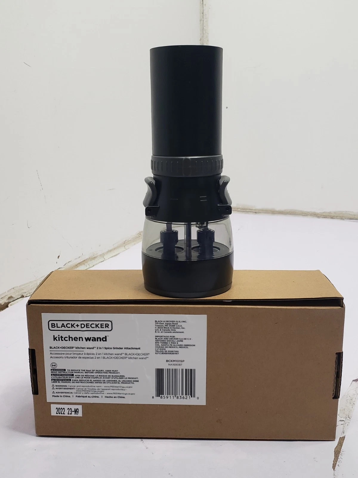 BLACK+DECKER Kitchen Wand 2 in 1 Spice Grinder Attachment BCKM101SP NOB