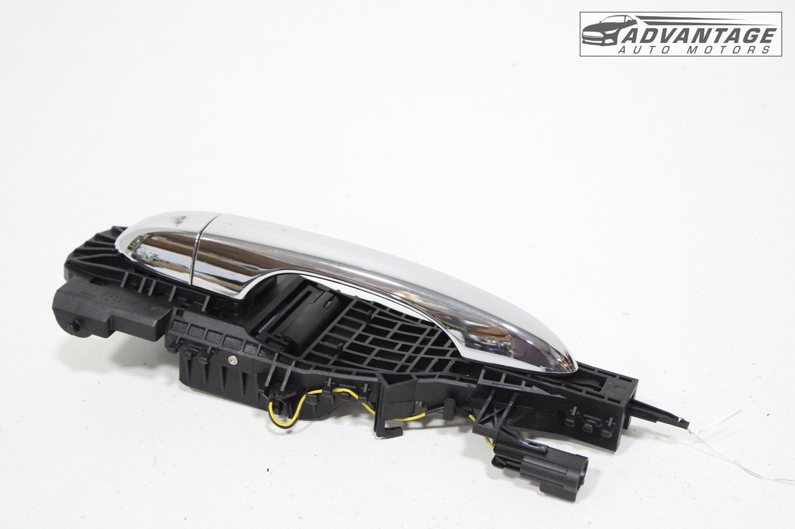 2014-2021 MASERATI GHIBLI M157 REAR RIGHT SIDE EXTERIOR DOOR HANDLE CHROME OEM