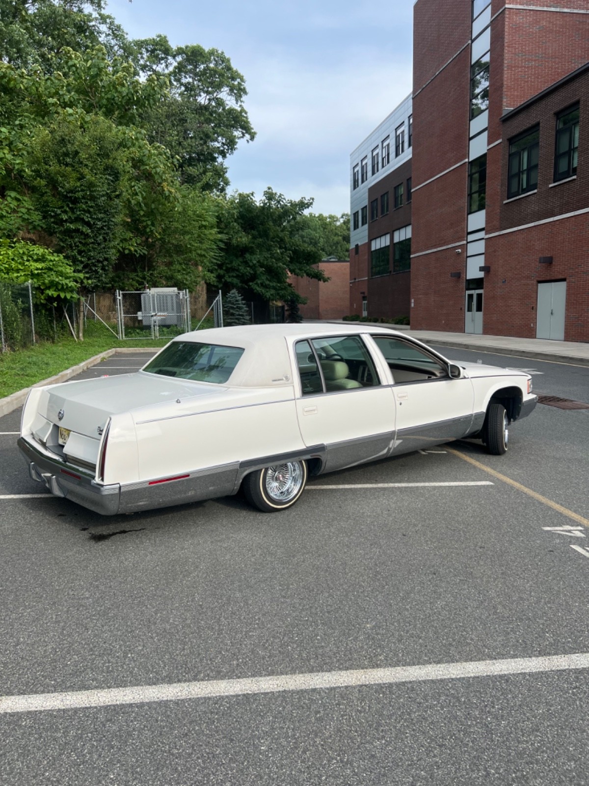 1996 Cadillac Fleetwood for sale in Fort Lee New Jersey