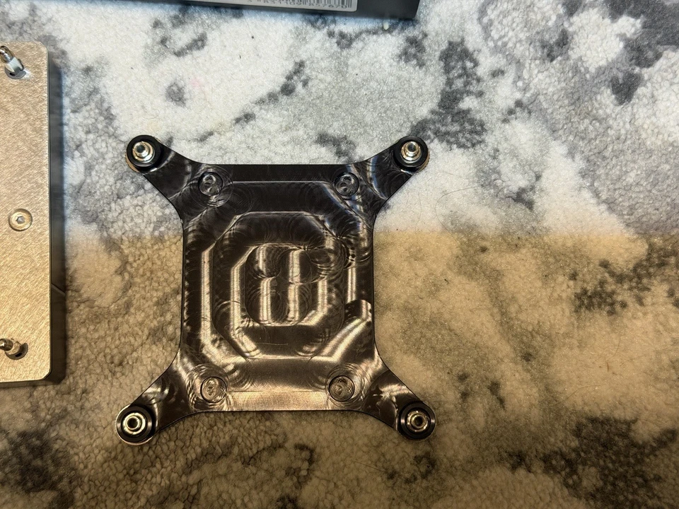 Bloque de agua CPU níquel/acetal negro EK-Quantum Velocity² D-RGB 1700 Foto 4 de 4