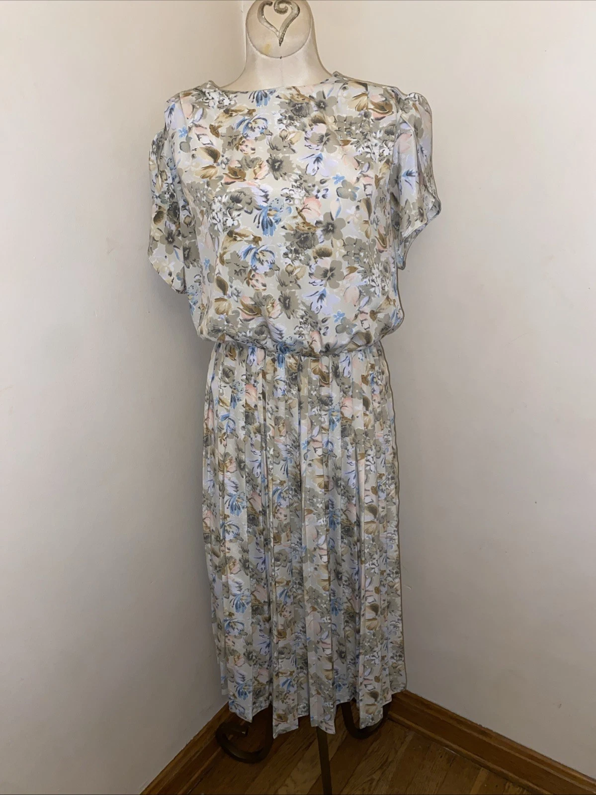 Vtg. Lady Carol Petites Of New York Floral Pleated Dress Size 12