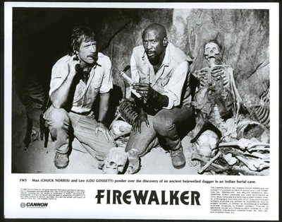 FIREWALKER-8X10 B&W PHOTO-CHUCK NORRIS/LOU GOSSETT/BONE FN